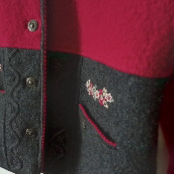 Vintage 100% Wool Cardigan - Picture 5 of 8